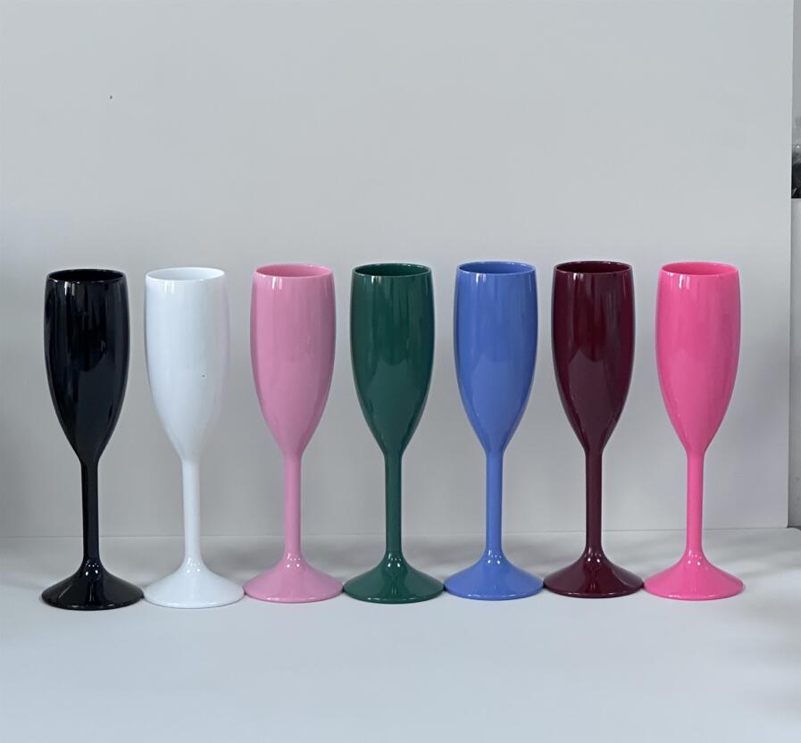 Plastic Champagne Flutes 4