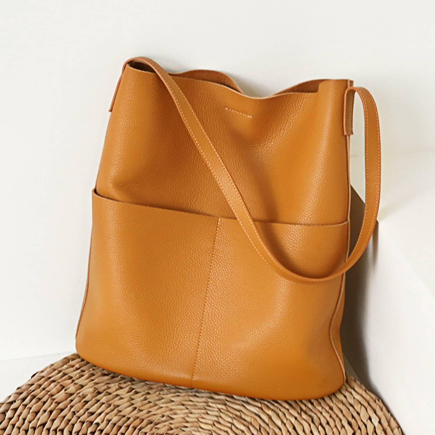 Soft genuine leather large capacity tote bag 1