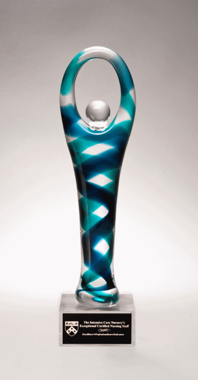 Victory Salute Art Glass 12.25" 1