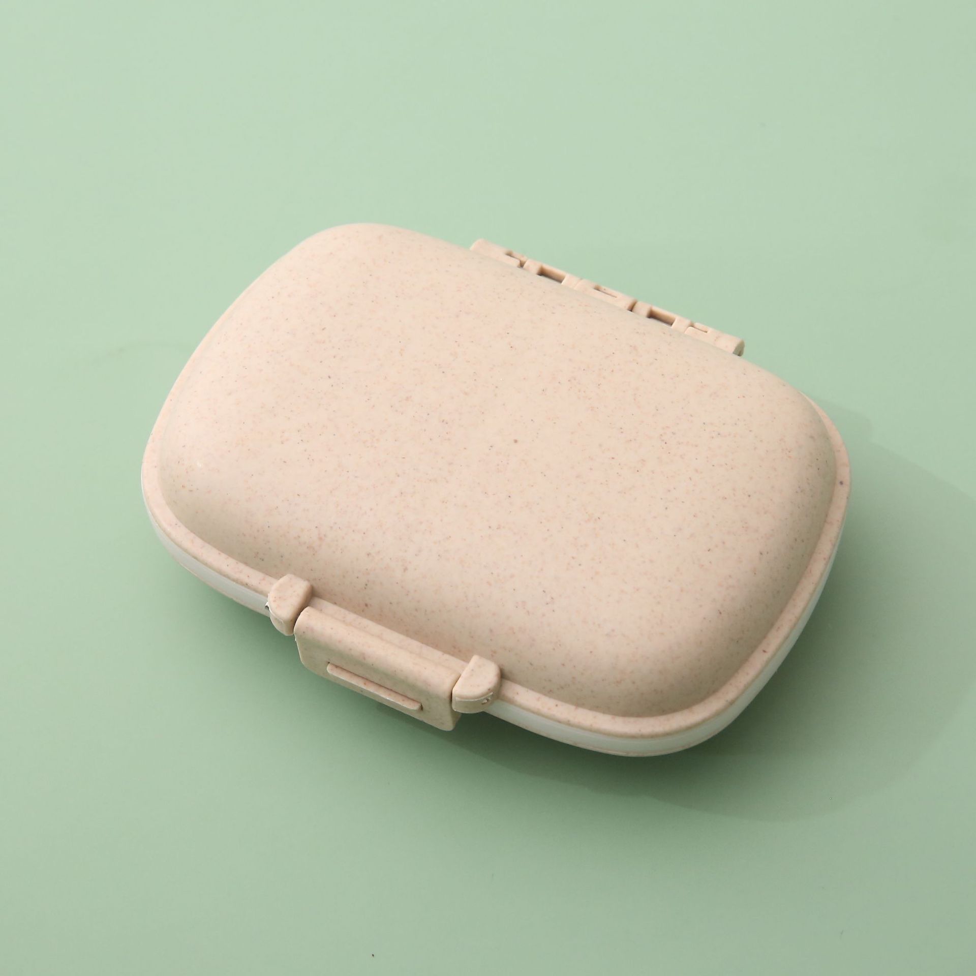 8 Compartments Wheat Straw Portable Daily Pill Organizer 7