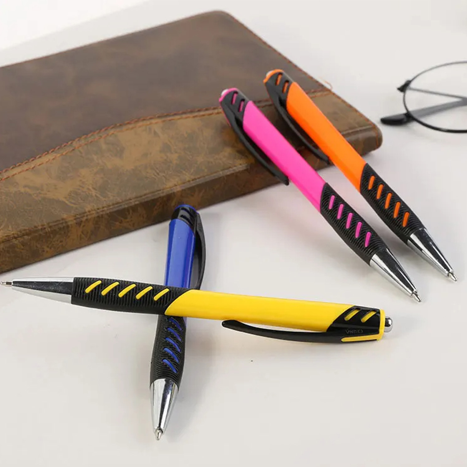 Push-action bullet ballpoint pen 4