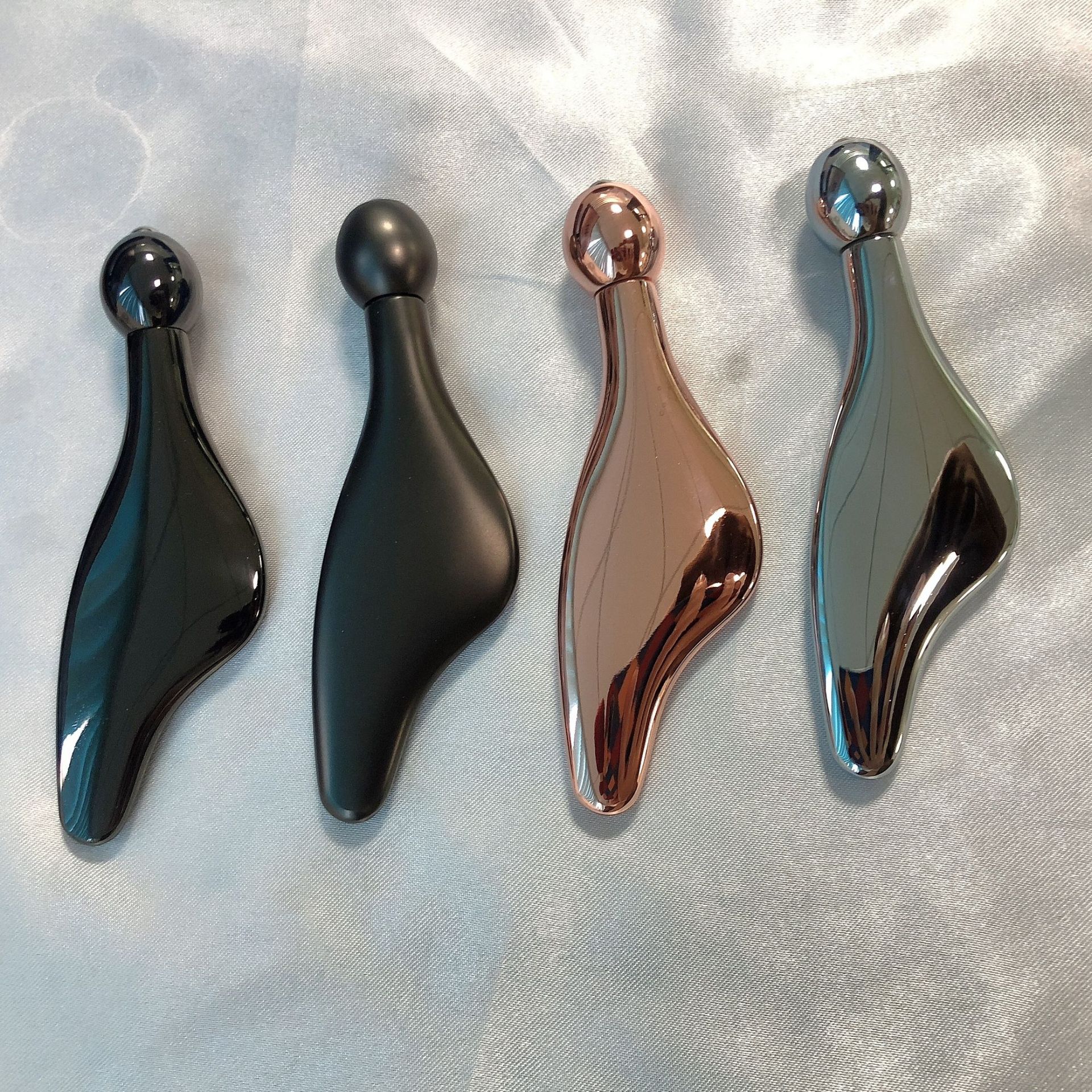 2 In 1 Eye Roller Guasha Facial Massager 3