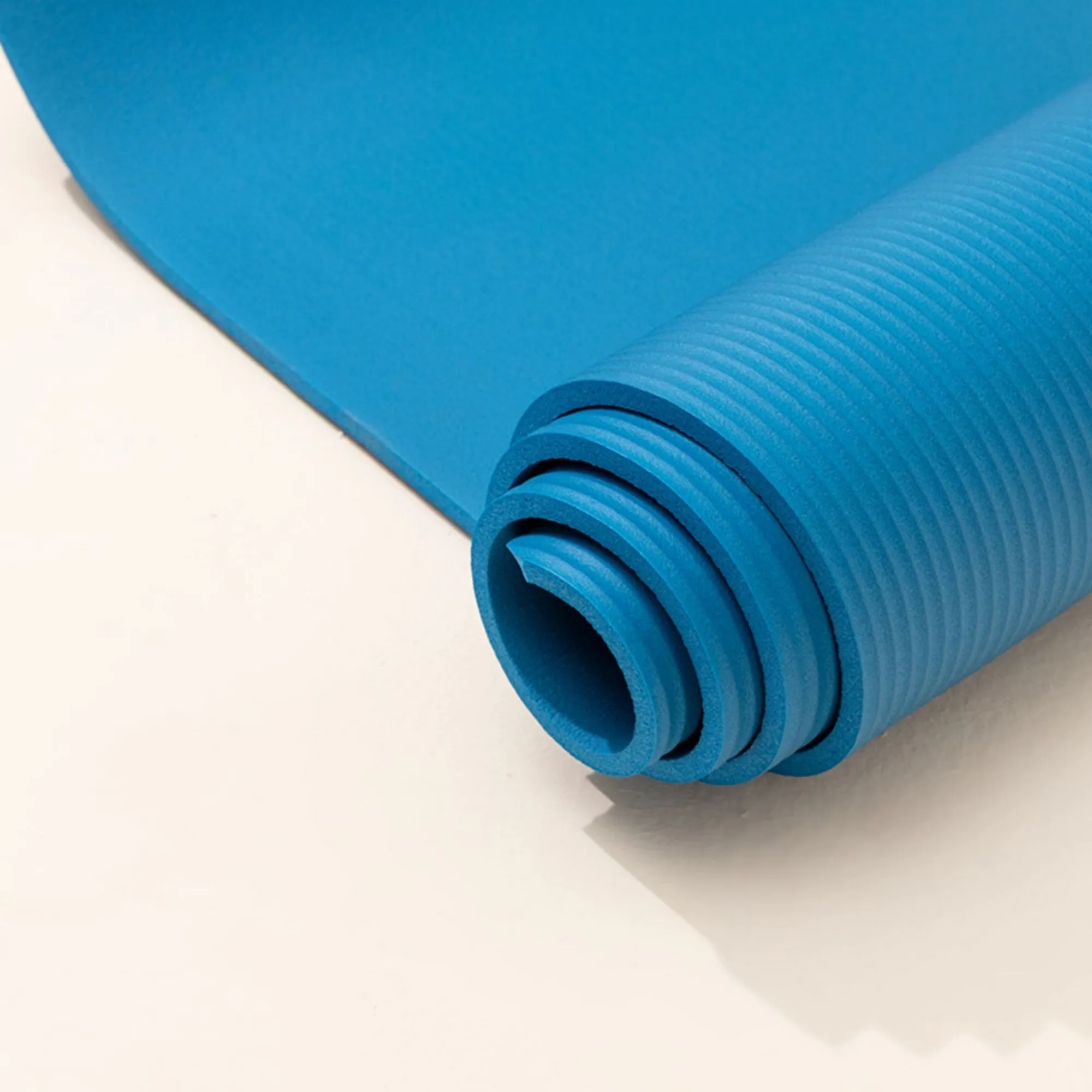 Thickened Non-slip Yoga Mat 1