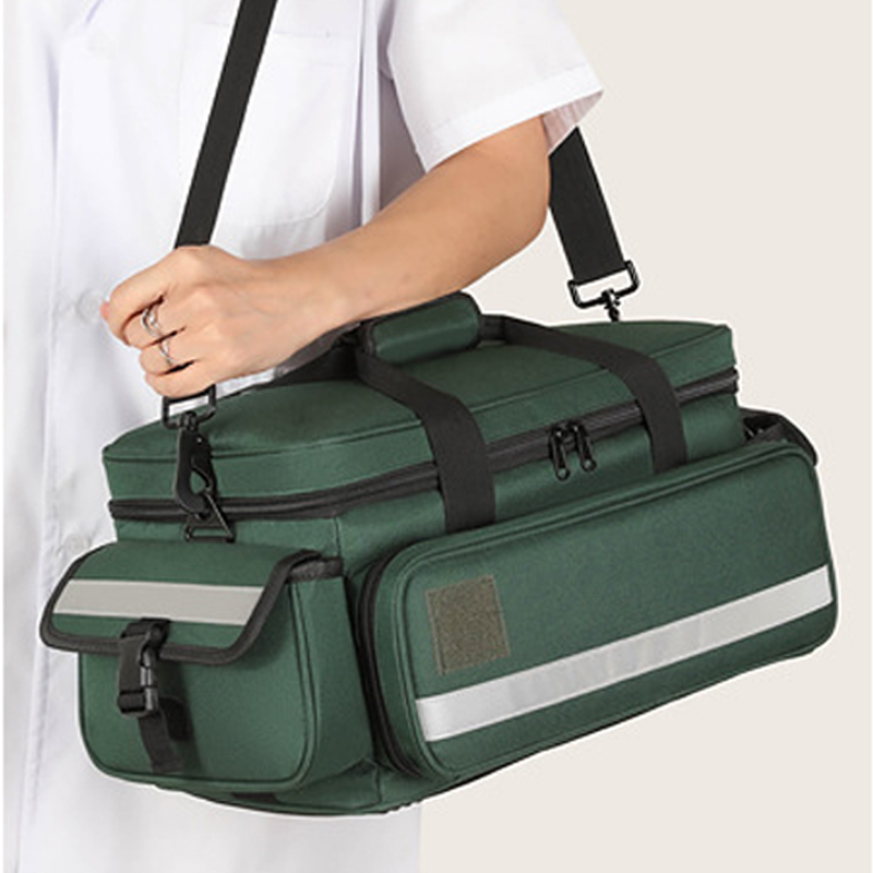 Waterproof Medical Emergency Crossbody Bag 3