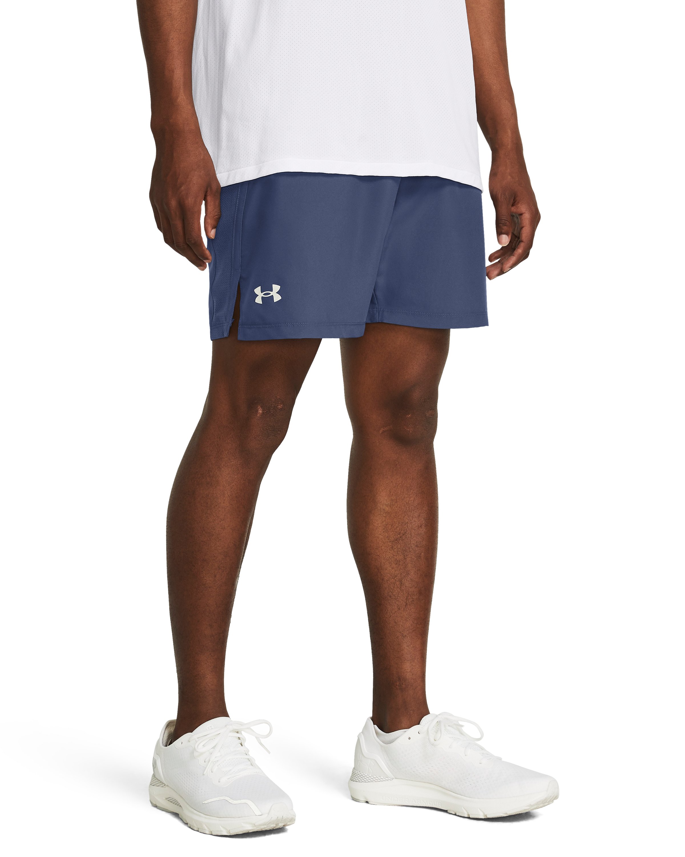 UA Launch Men's 7 Shorts 3