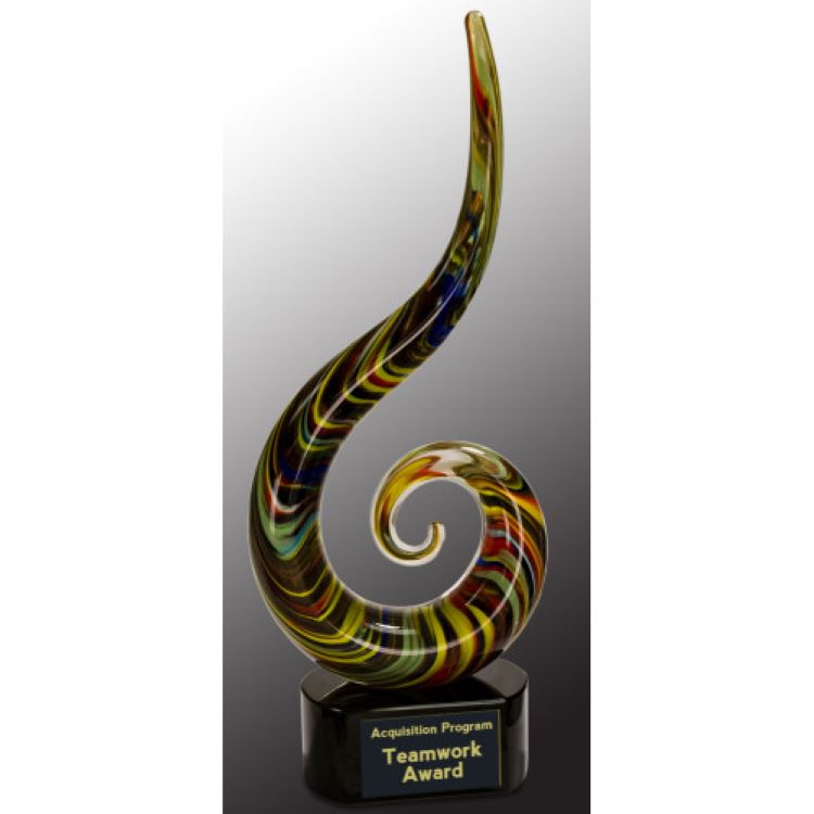 Everest Art Glass 15.5" 1