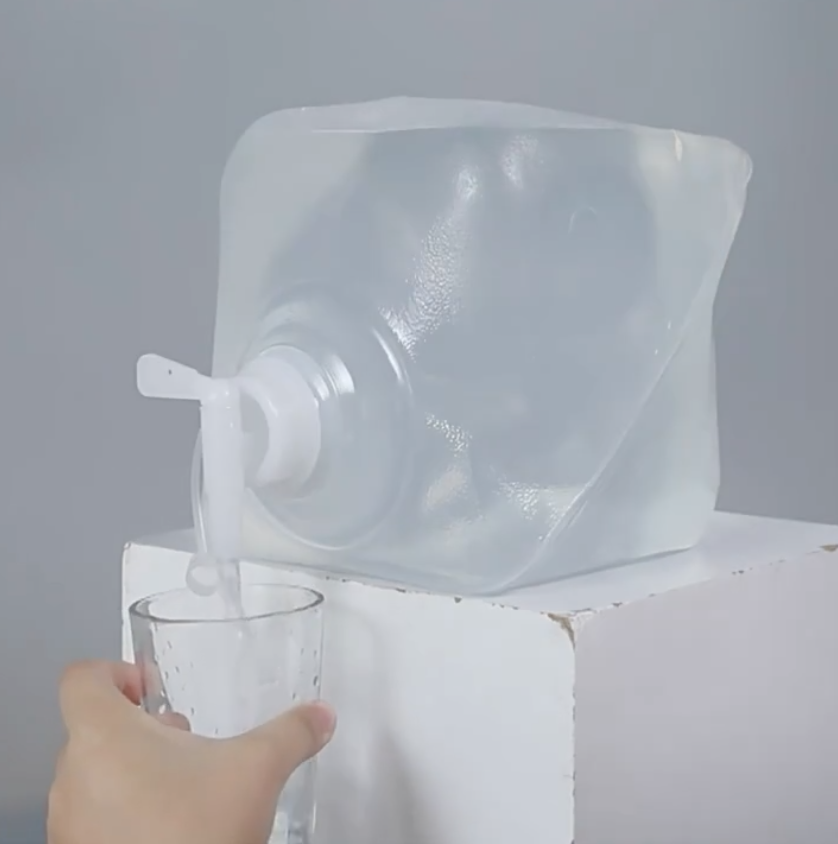 20L Portable Collapsible Water Containers 8