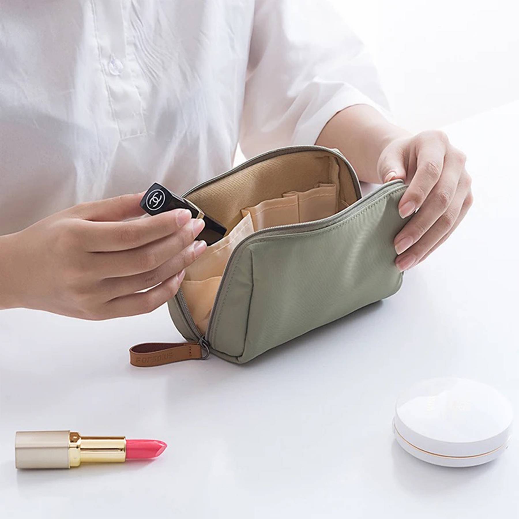 Travel Nylon Makeup Storage Bag 3