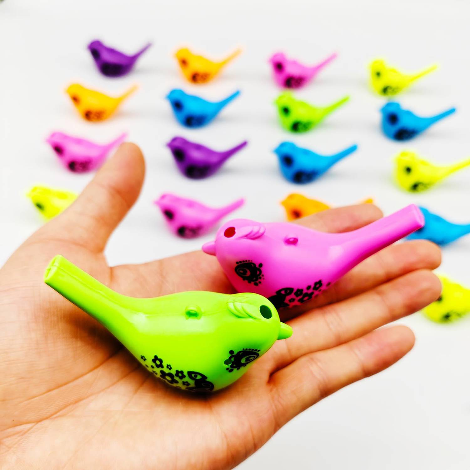 Children's Bird-Shaped Water Whistle Party Gift Toy 5