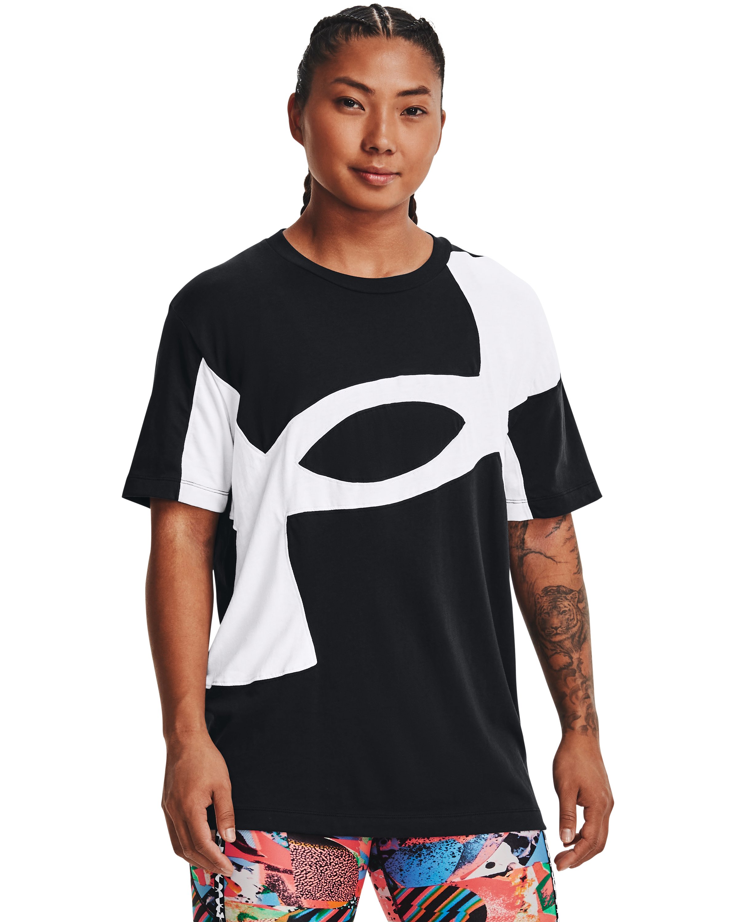 UA Graphic Women's Short Sleeve 2
