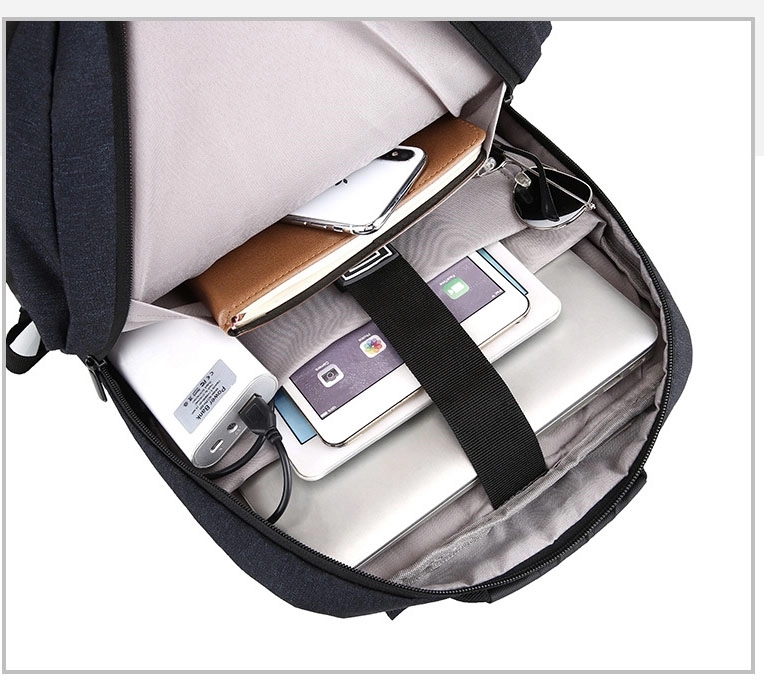 Customized Backpacks Can Be Used As Gift with LOGO 3
