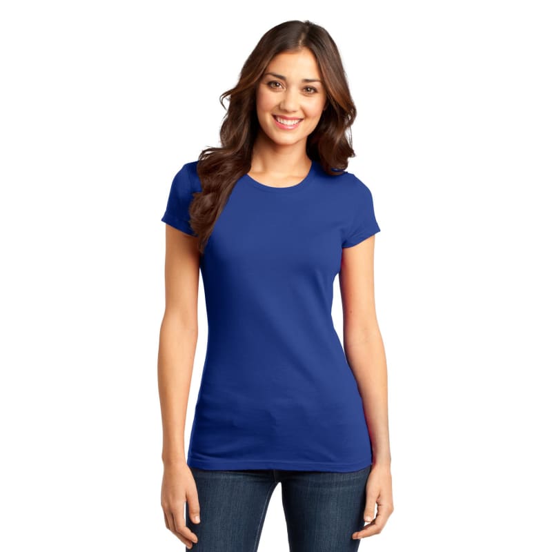 District Women's Fitted Very Important Tee . 163