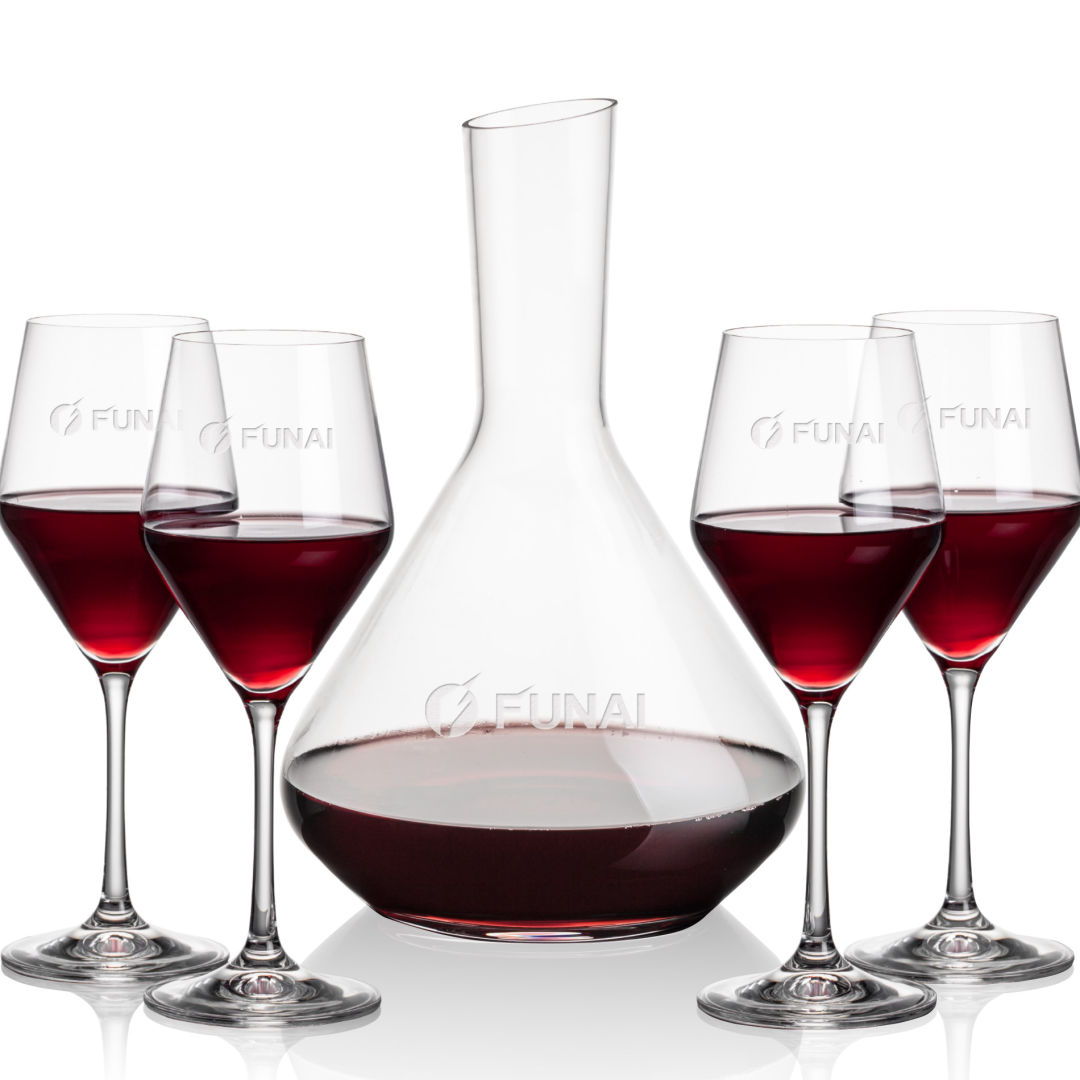 Terrassa Carafe & Bengston Wine 4