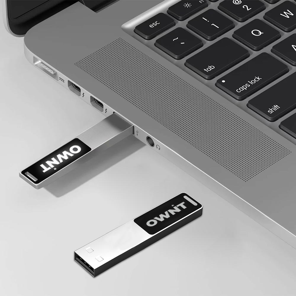 DePaul Light-Up USB Flash Drive 5
