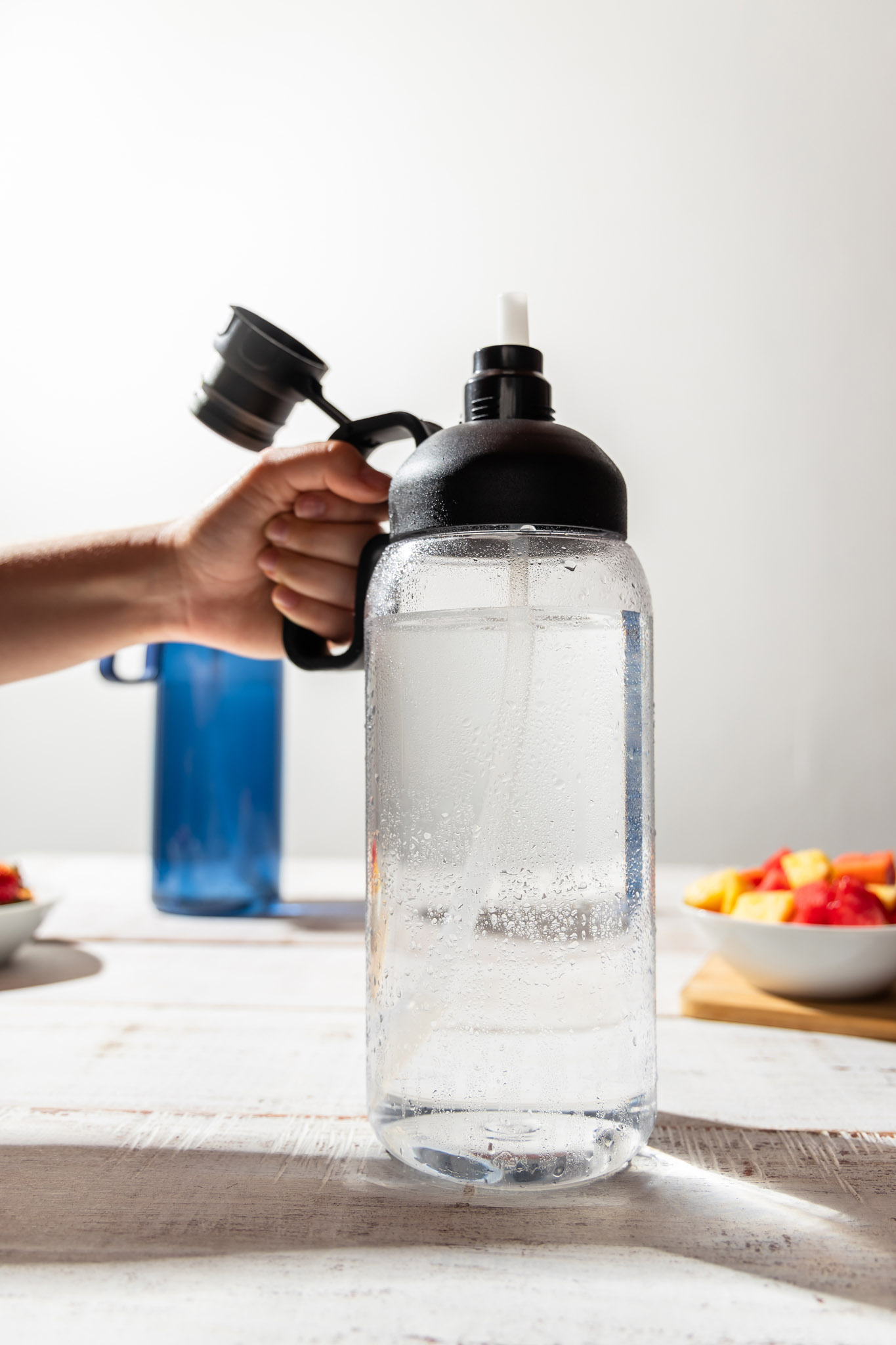 60 oz Himalaya Bottle 5