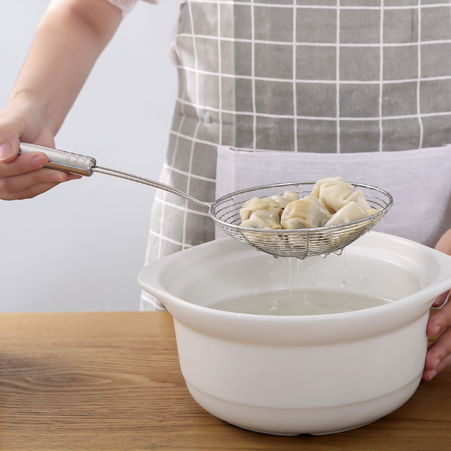 Stainless Steel Large Kitchen Strainer Skimmer for Cooking 3