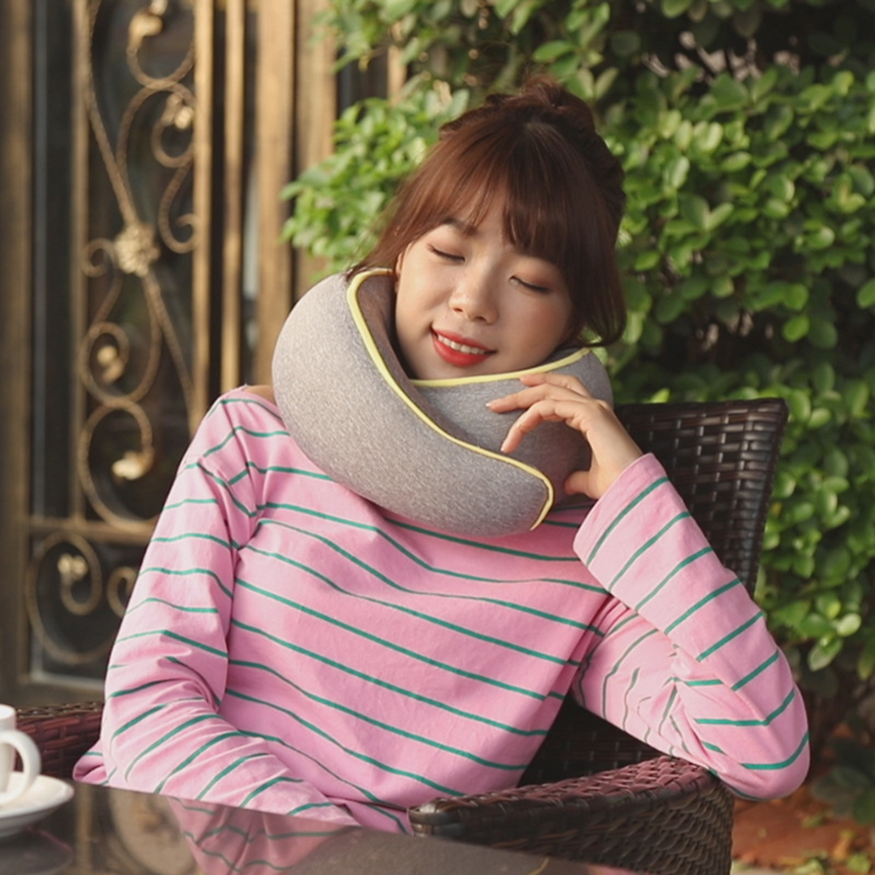 Travel Neck Pillow 1
