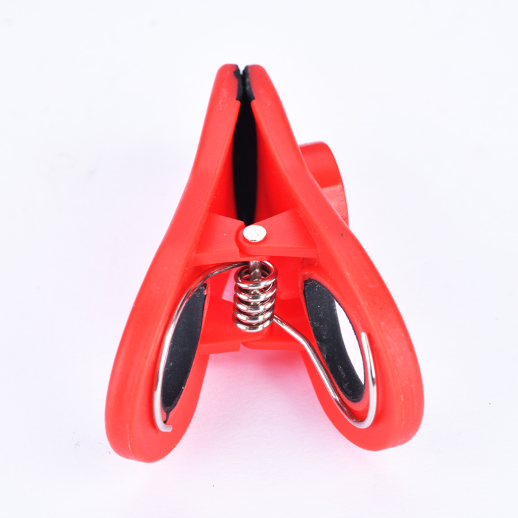 Magnetic Food Clip 4