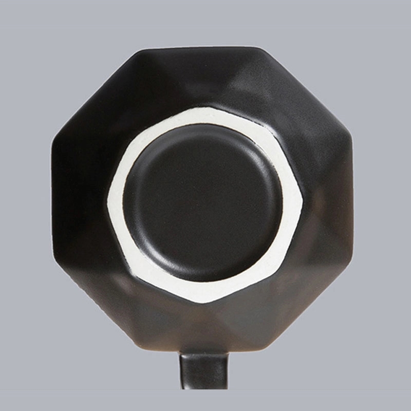 Custom Diamond-shaped ceramic cup with lid spoon 2