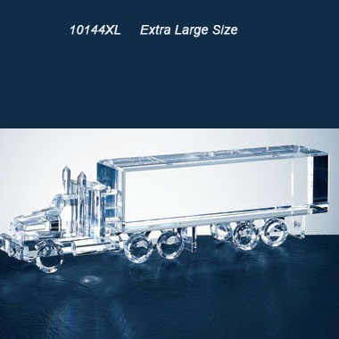18 Wheeler Crystal Truck - Extra Large 2