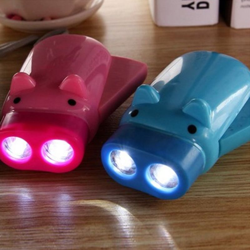 Pig Shape Hand Press Electric Flashlight 3