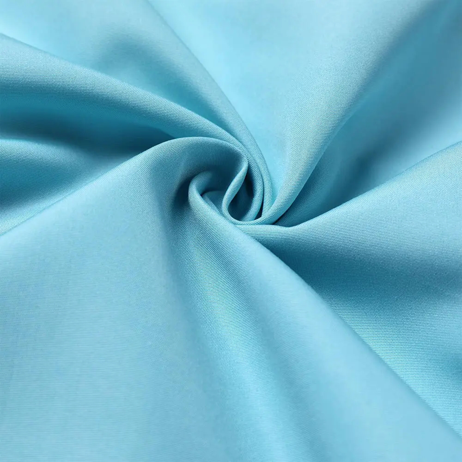 Outdoor Waterproof Lightweight Polyester Sports Wear 2