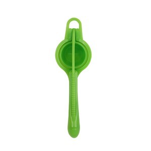 Easy Squeeze Manual Plastic Juicer 12