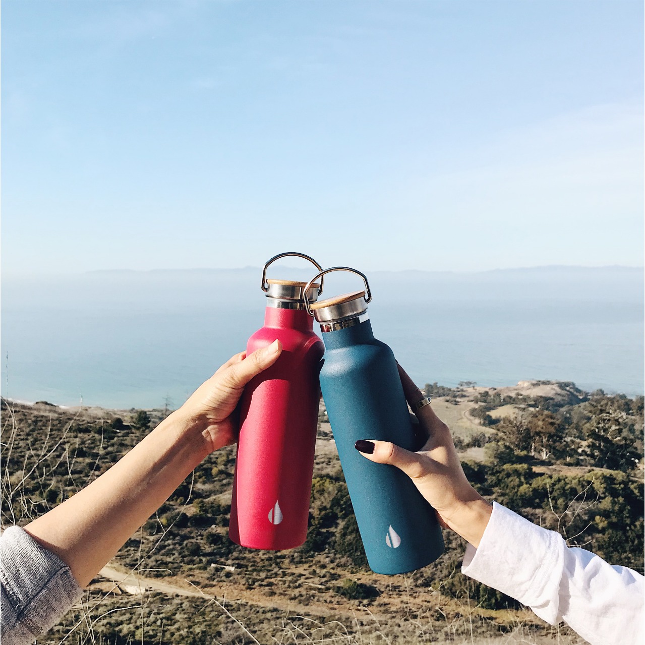 Elemental® Classic 25oz Stainless Steel Water Bottle - Vacuum Double Walled Insulated - Leak Free 10