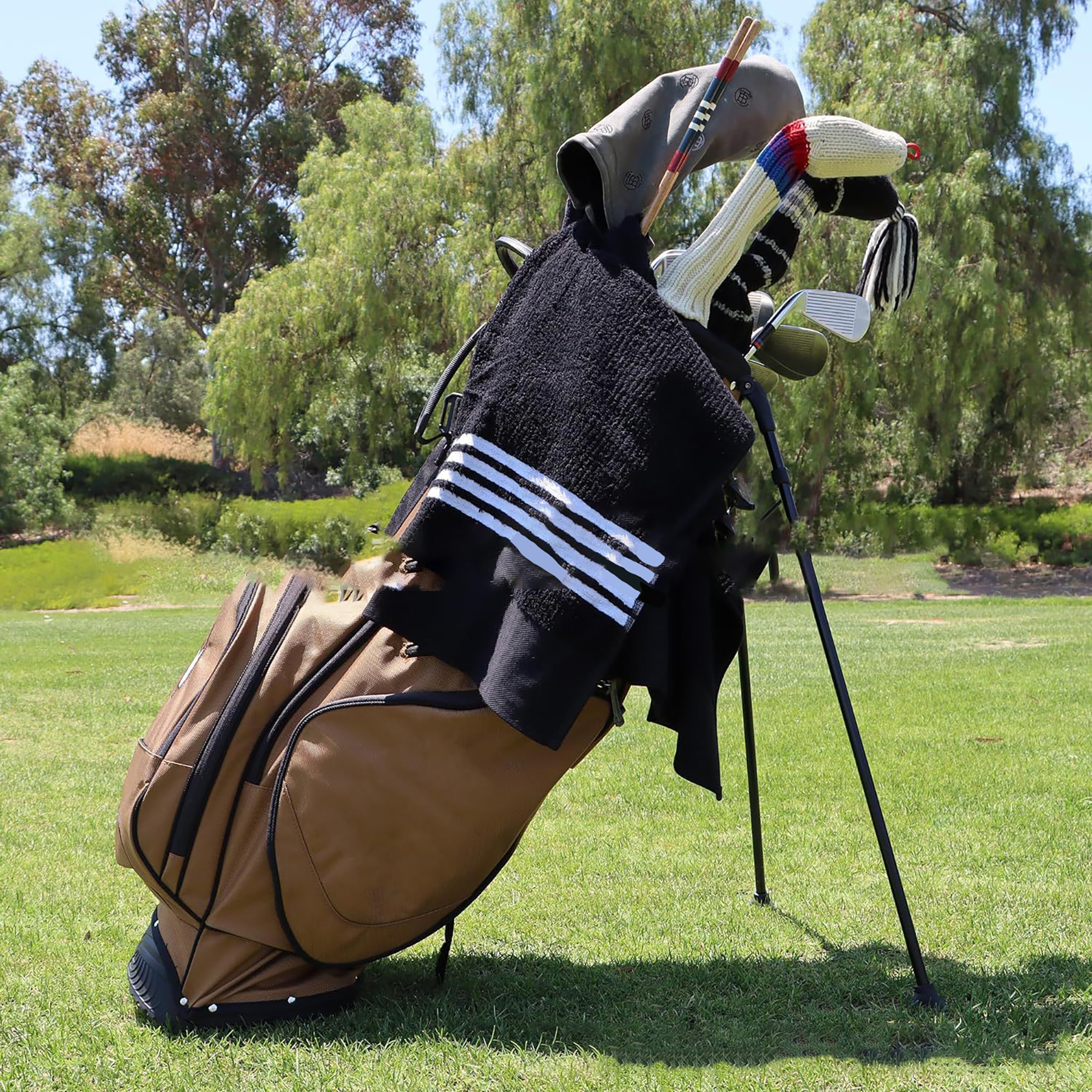 Large 19" x 44" Caddie Style Golf Towel 4