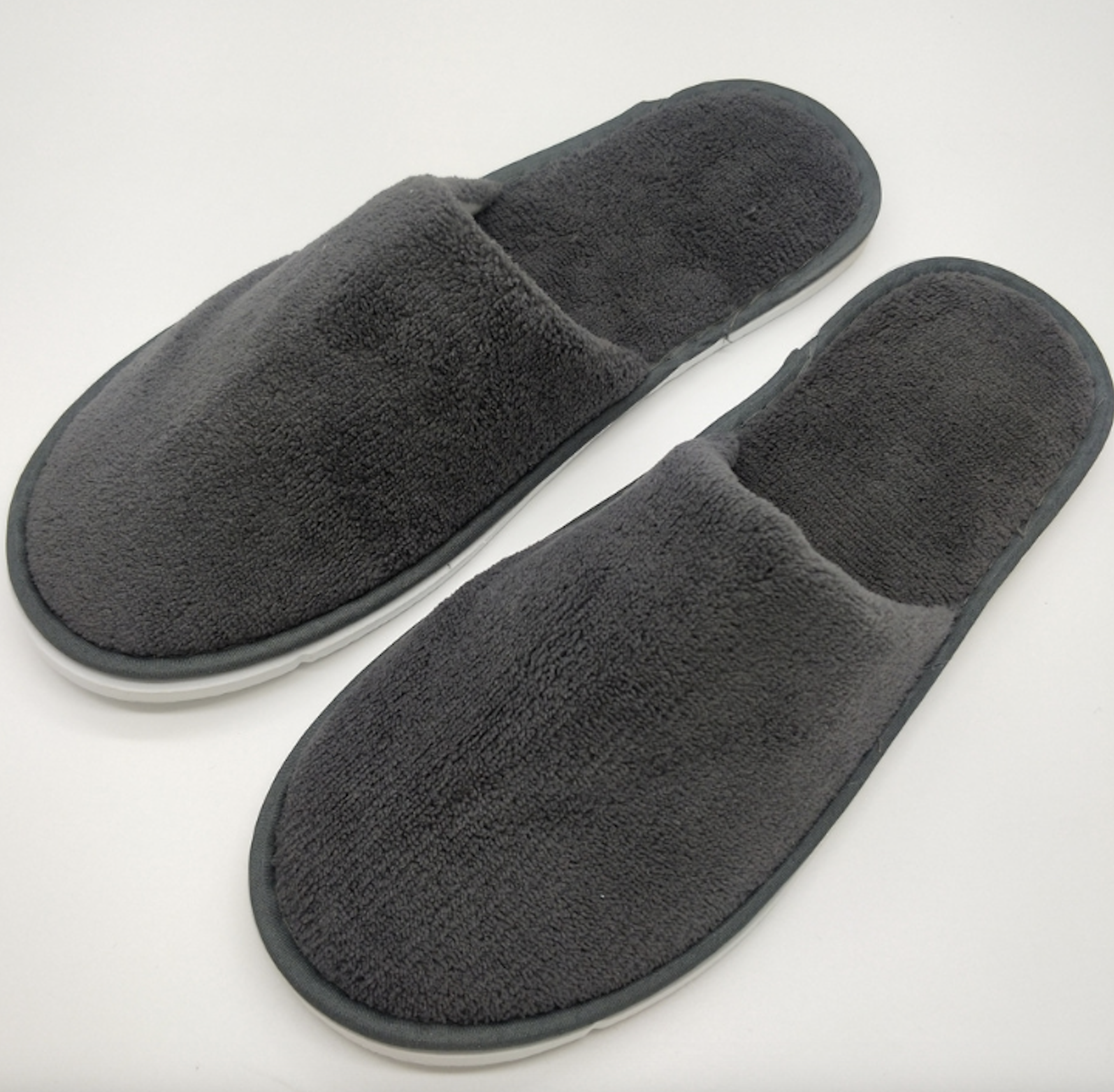 Disposable Slippers 2