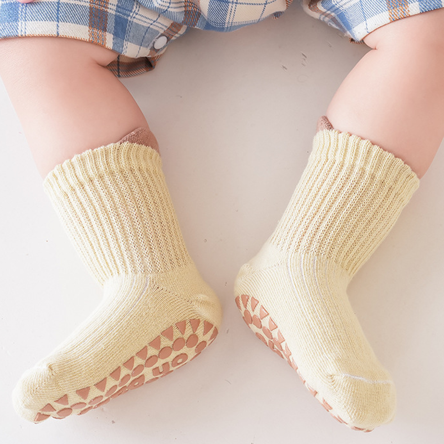 Anti slip adhesive loose mouth baby floor socks 3