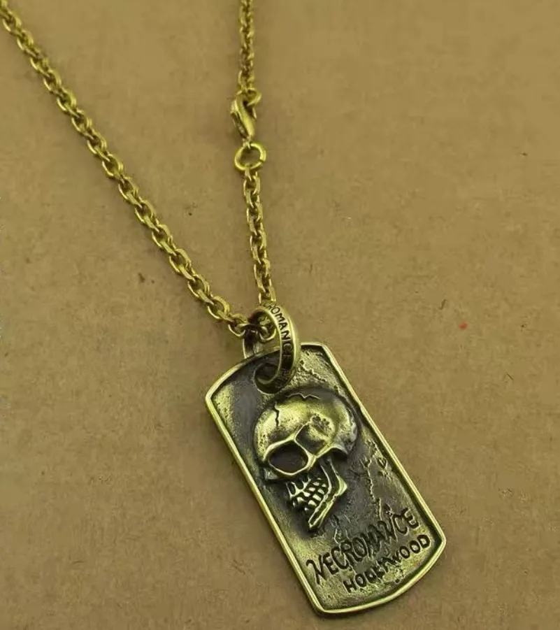 Metal skull token 4