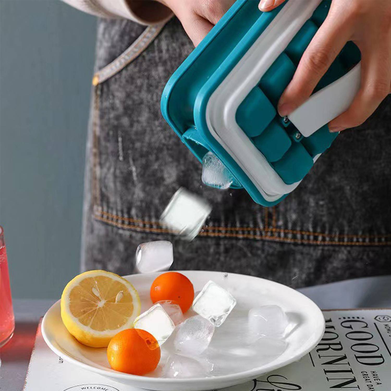 Plastic Stretch Ice Mold 2