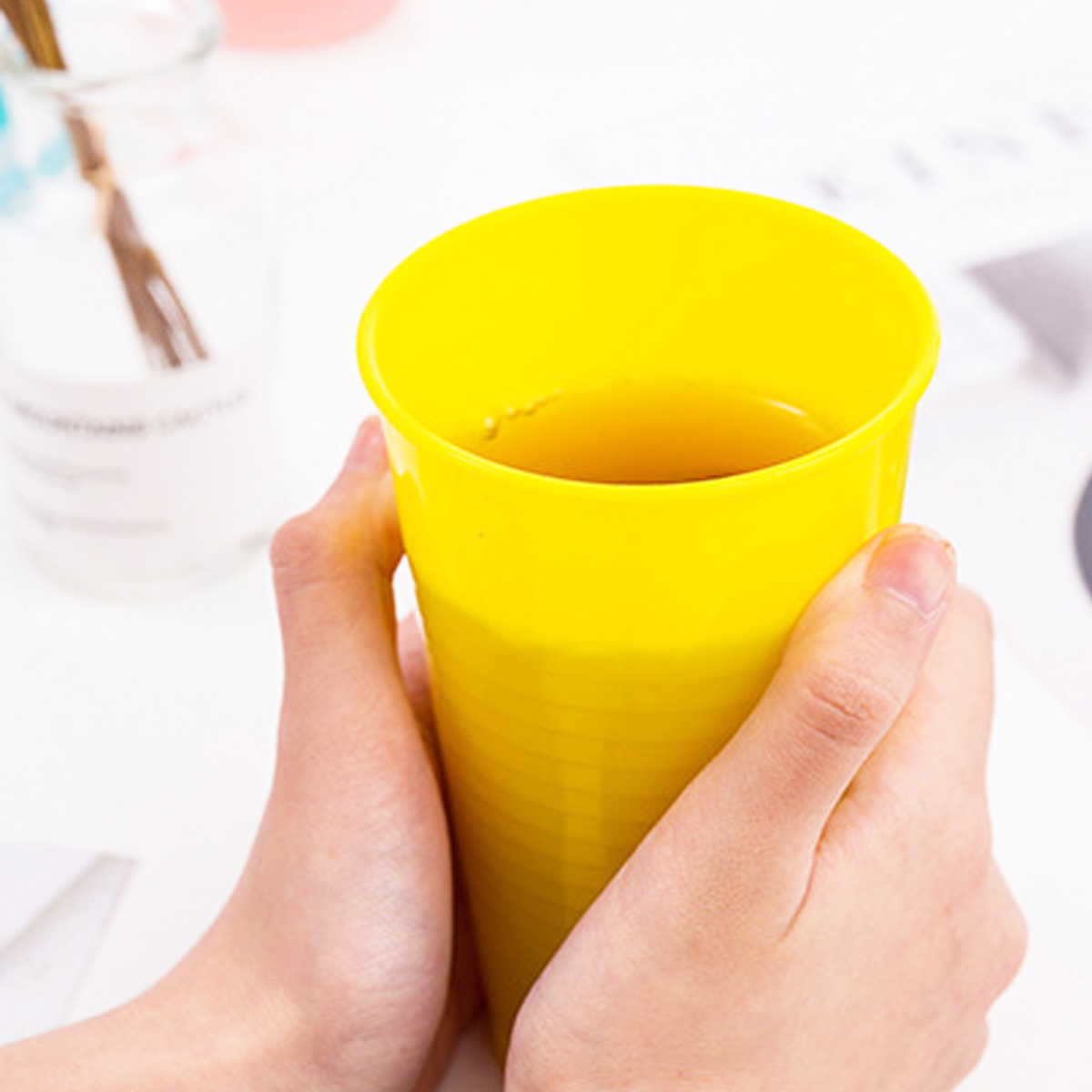 13Oz. Durable Stackable Plastic Beverage Cup with Ribbed 6