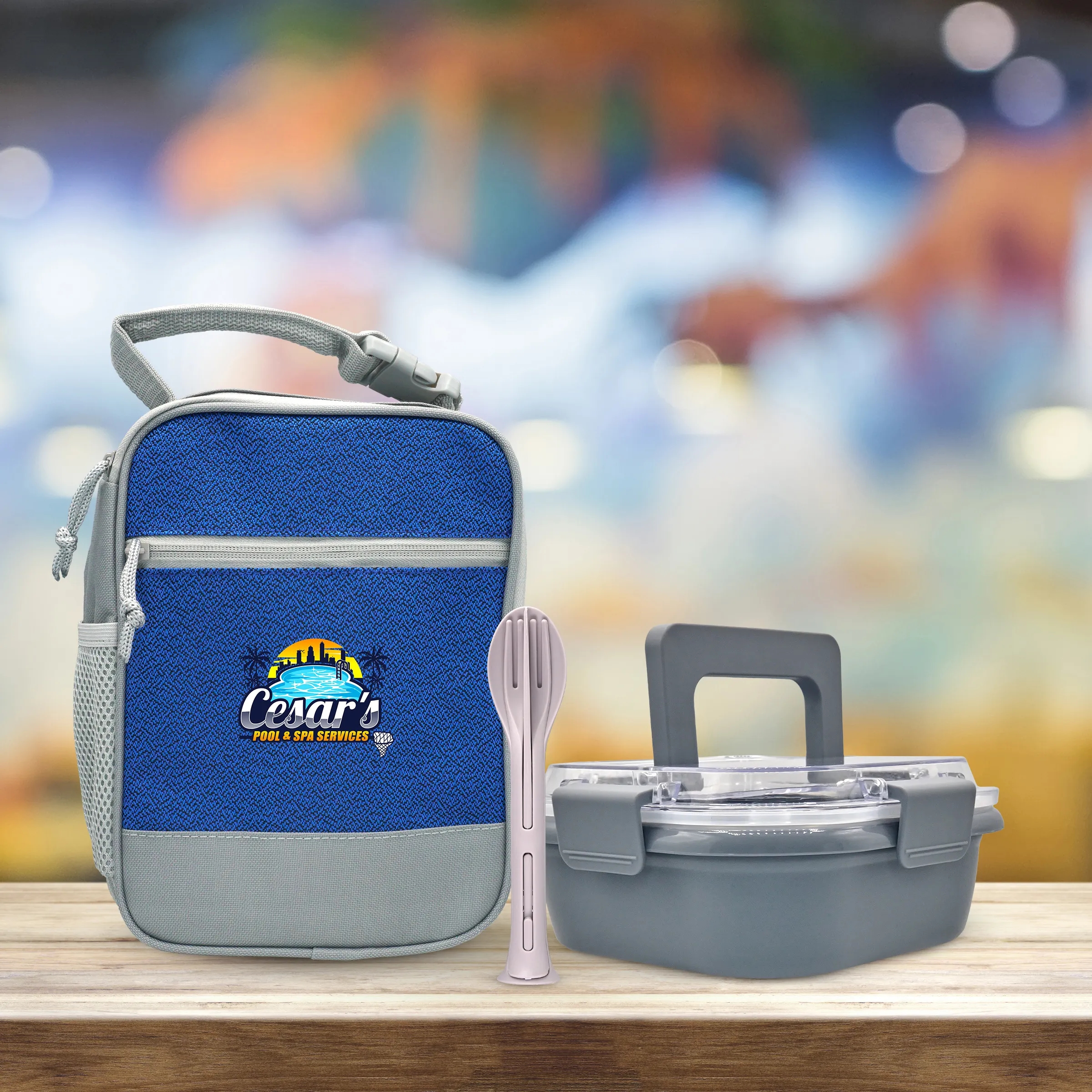 Speck Handy Carry On and Cutlery Set 2