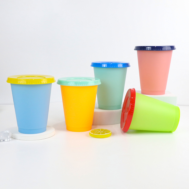 16OZ Reusable Color Changing Plastic Cups w/Lids and Straws 10