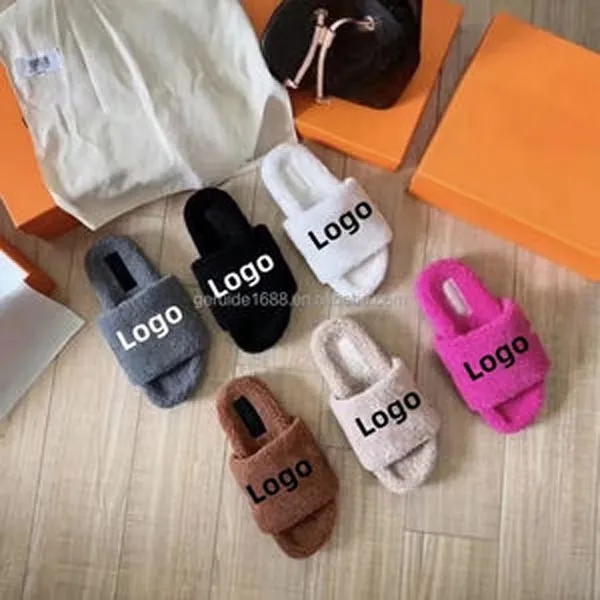 Wholesale Designer Women's Winter Slippers 1