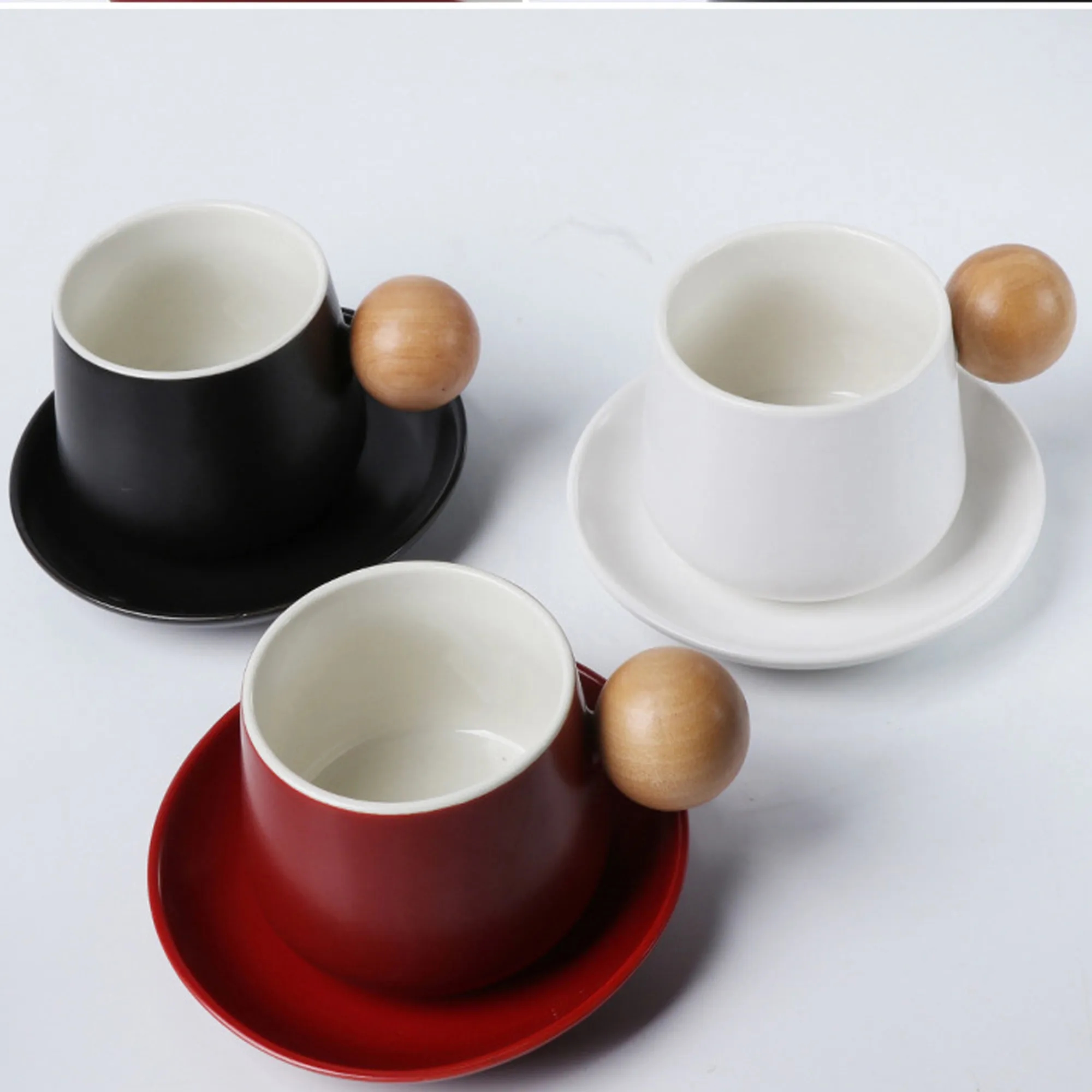 Ceramic Coffee Cup Set With Wooden Handle 4