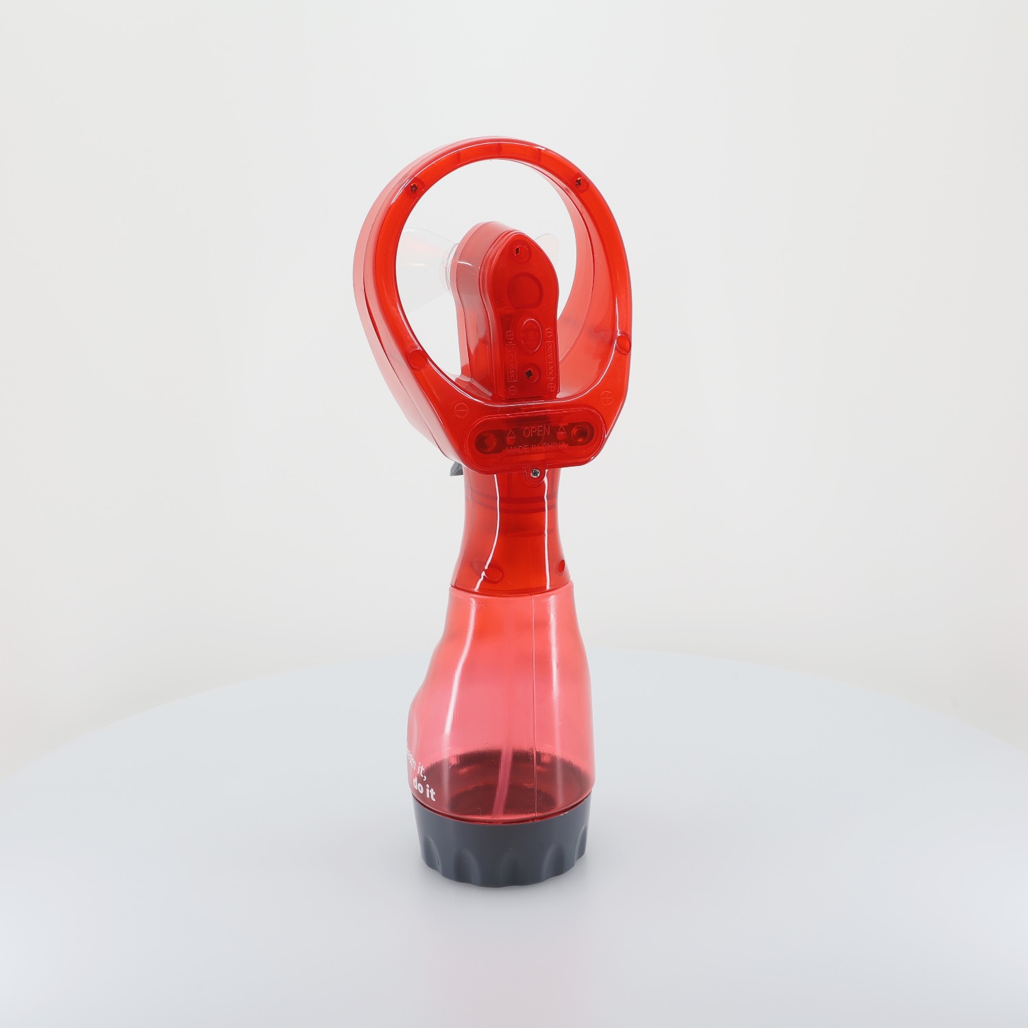 Good Value™ Large Deluxe Misting Fan 3