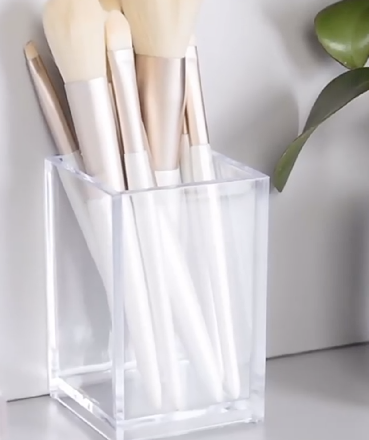 Clear Acrylic Pencil Pen Holder Cup Makeup Brush Storage Organizer 9