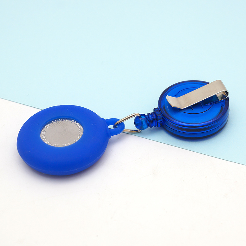 Nurse Watch With Retractable Clip 3