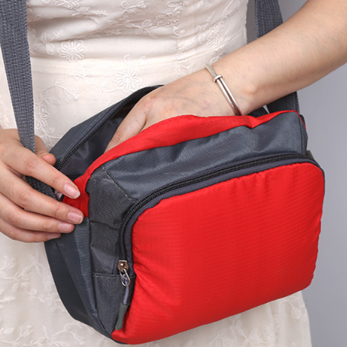 Durable Oxford Shoulder Bag for Outdoor Sports & Travel 3