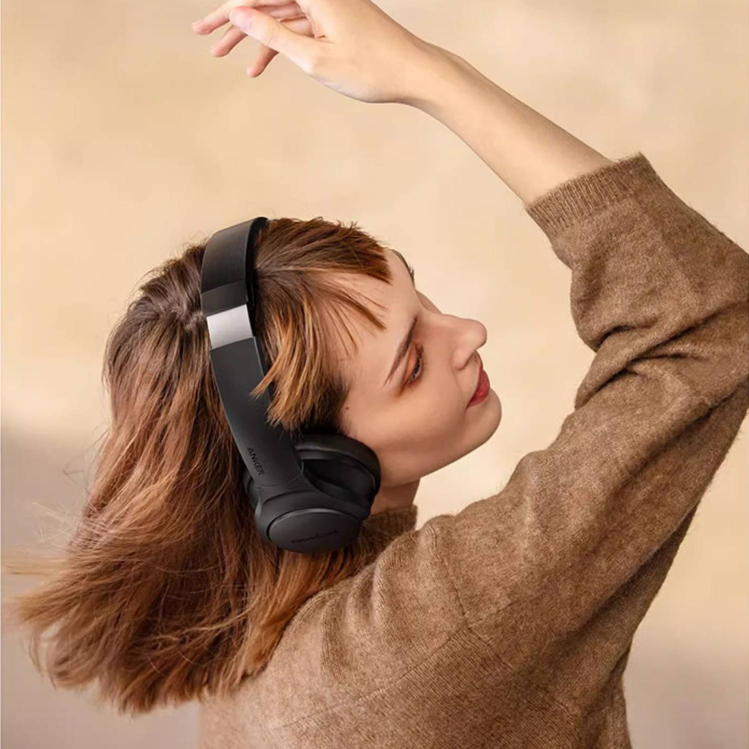 Foldable Wireless Over-Ear Headphones for Gaming & Music 5