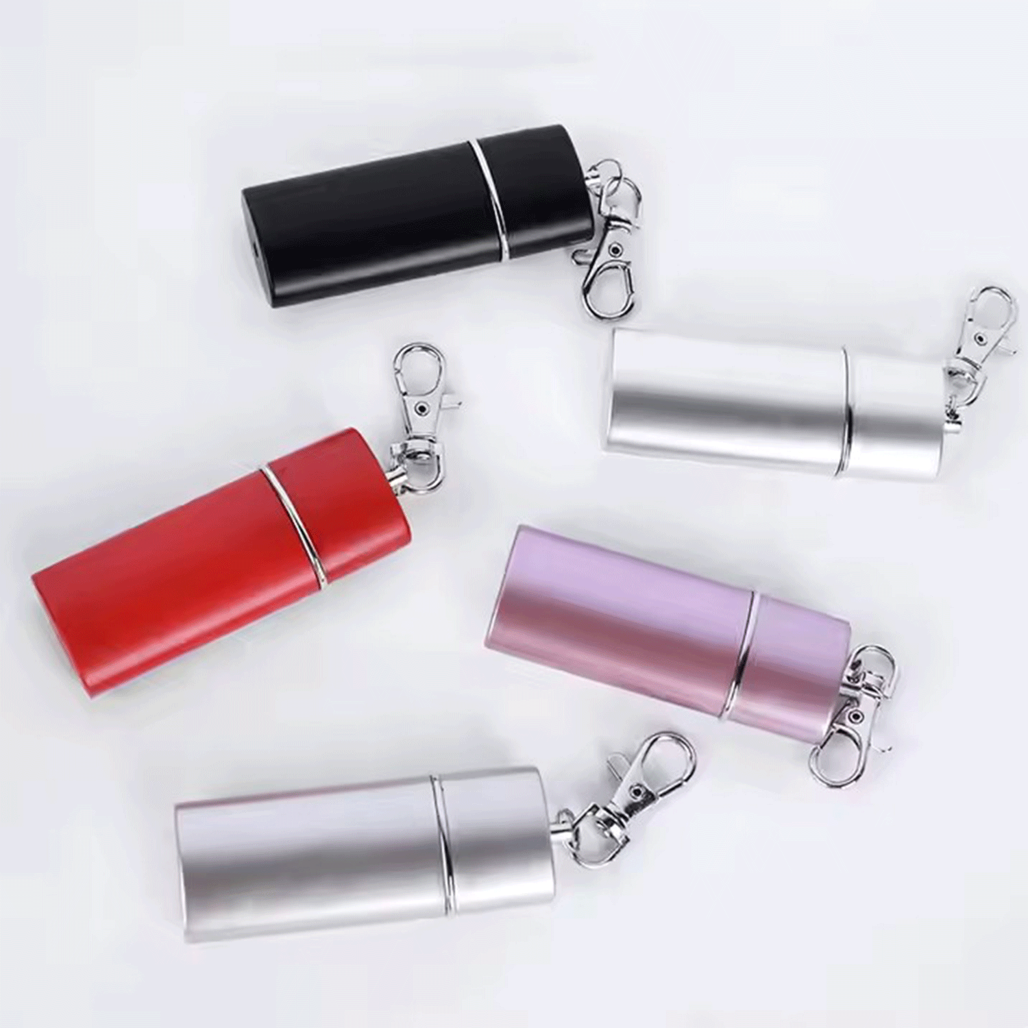 Portable Anti-scald Mini Travel Metal Ashtray w/ Keychain 18