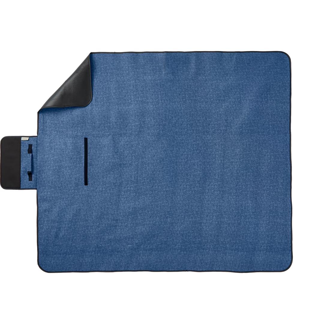 Field & Co. Recycled PET Oversized Picnic Blanket 16