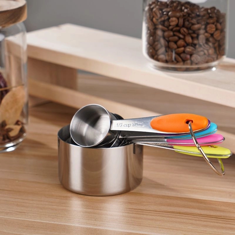 5 In 1 Measuring Cups And Spoons Set With Silicone Handles 2