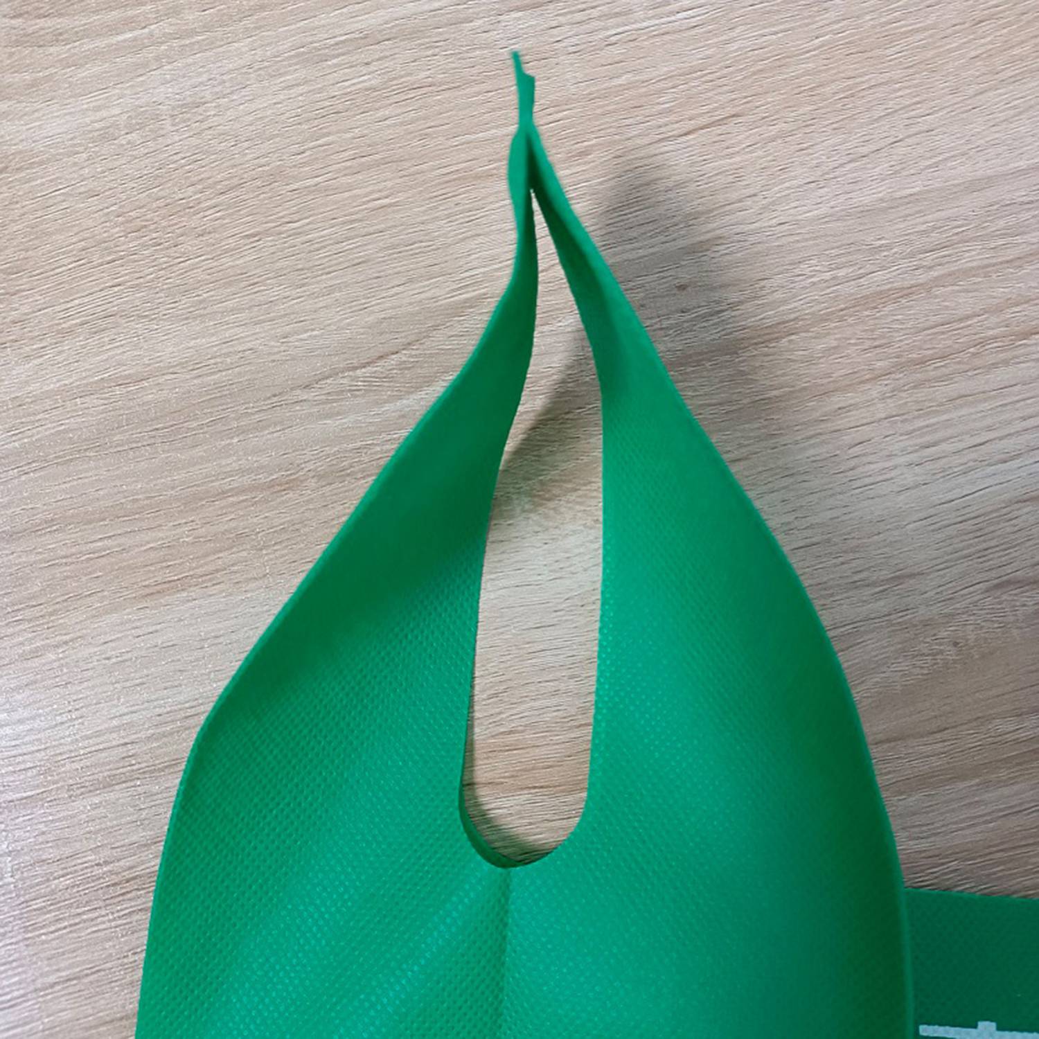 Customized non-woven tote bag 4