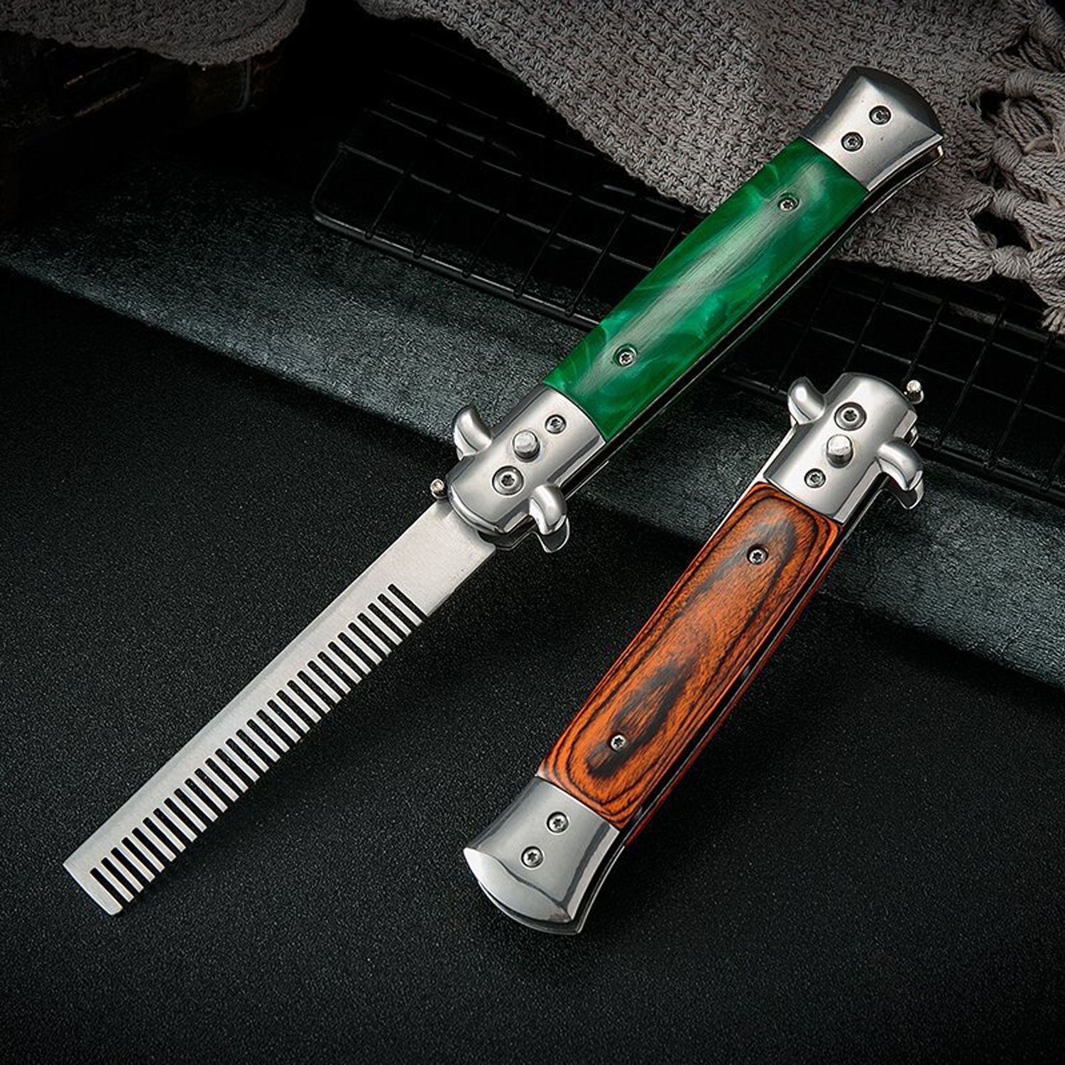 Stainless Steel Folding Comb w/ Resin Handle 4