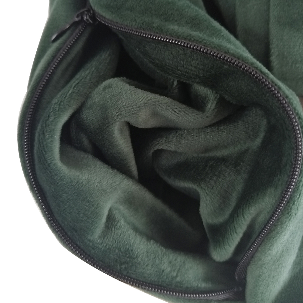 Fleece Scarf With Pocket 3