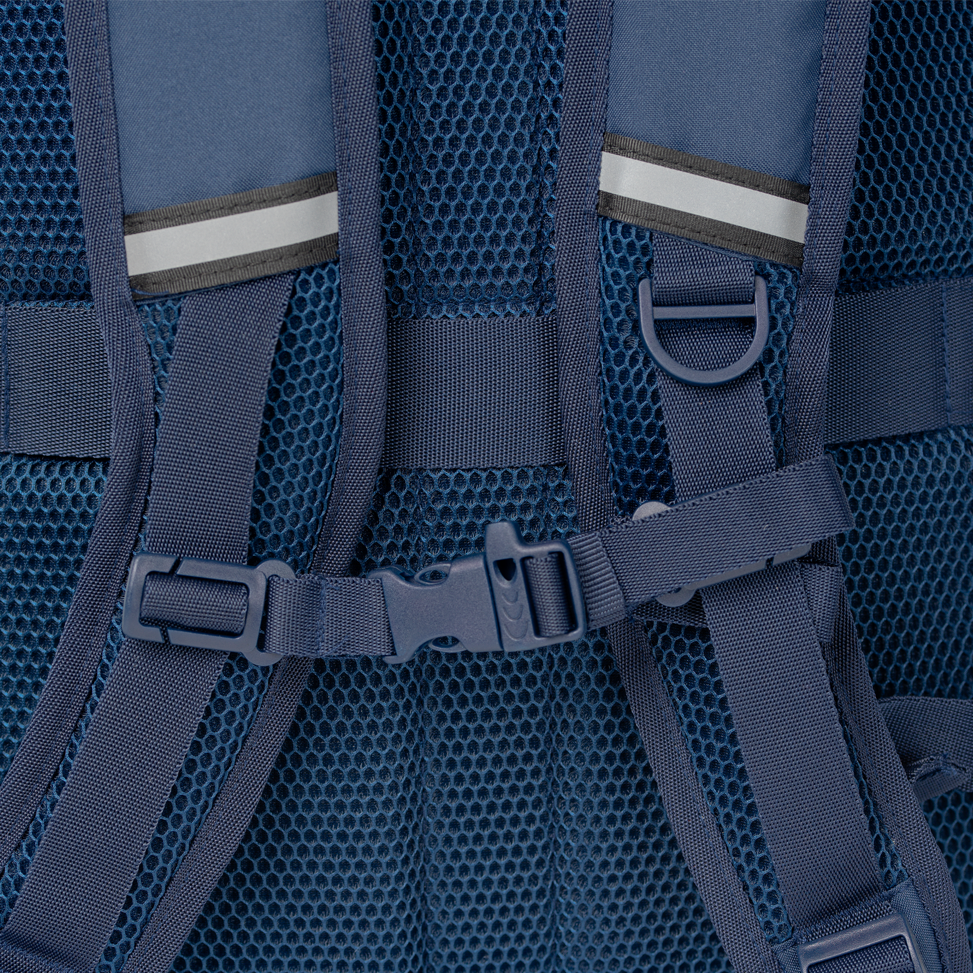 Coastal Threads™ Everyday Backpack 11